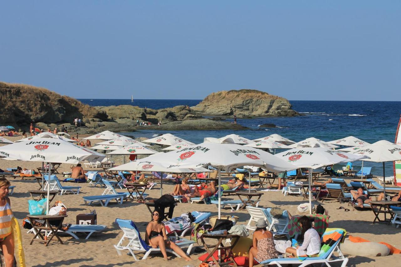 Hotel Yanis 로제넷츠 외부 사진